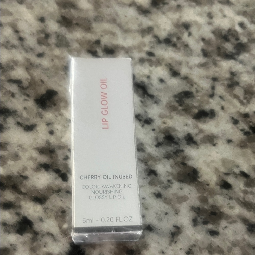 Cherry Oil Infused Lip Glow Oil